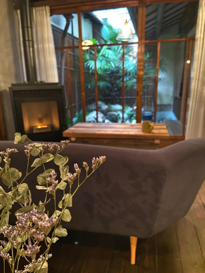 六根ゲストハウス Rokkon Guest House เกียวโต ภายนอก รูปภาพ